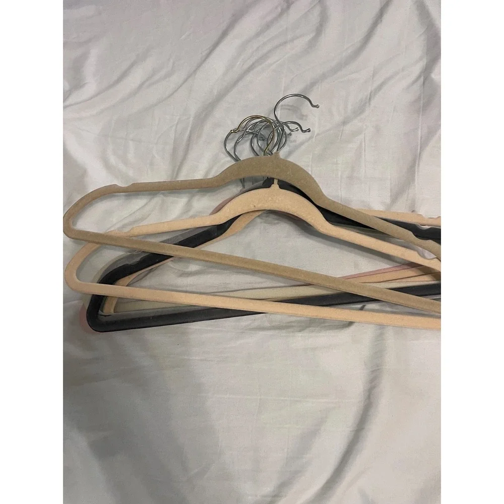 Lot of 10 multi color Velvet Hangers Non-Slip Slim
